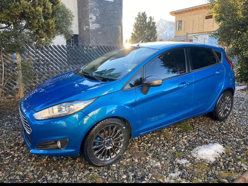 Ford Fiesta 1.6 SE año 2015